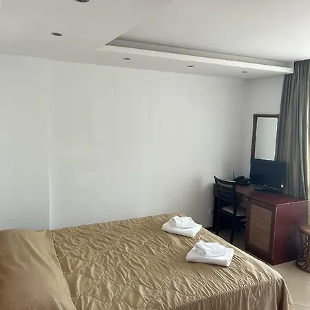 Guest Toni Apartman *